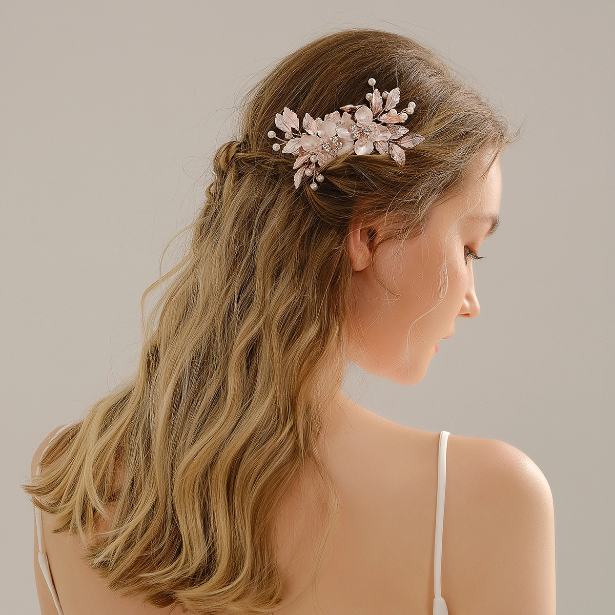 Handmade Luxury Flower Bridal Hairclip Wholesale Headpieces Party Hair Comb for Wedding 1