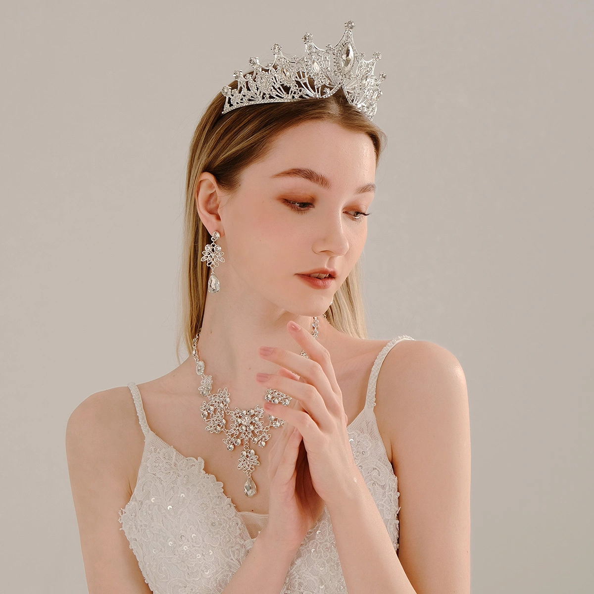 Happy Bridal 4 Pcs/Set Wedding Bride Jewelry Crown Necklace Earring Set Elegant Sparkly Flower Rhinestone Women Jewelry 1