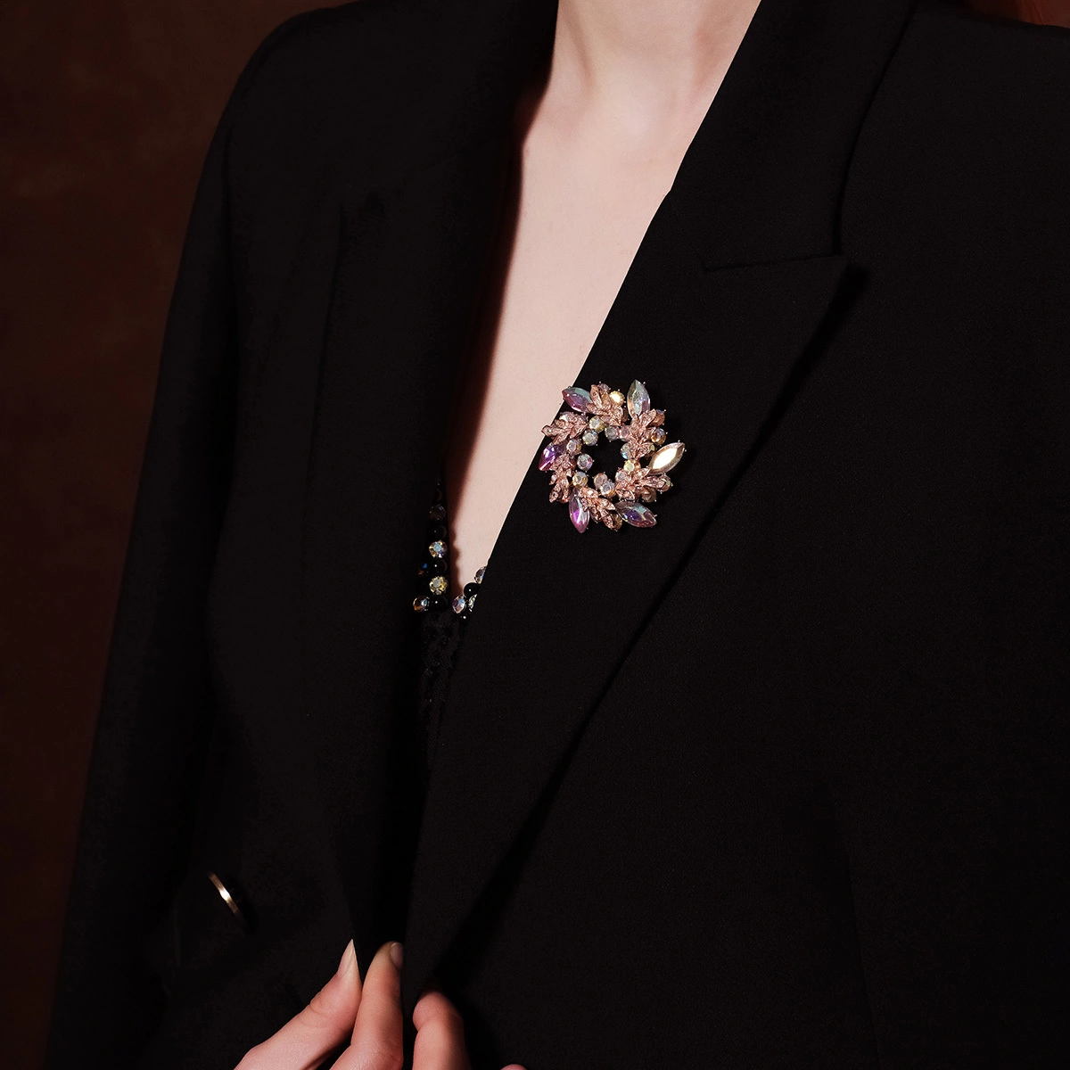 Happy Bridal Delicate Rhinestone Flower Brooch Elegant Daily Accessories For Women 1